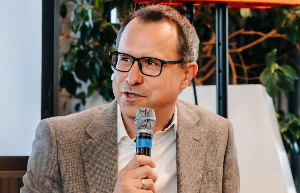 Kleine Zeitung Business Stage KLZ EY NFx131